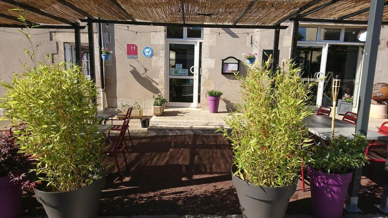 Les Deux Porches Hotel