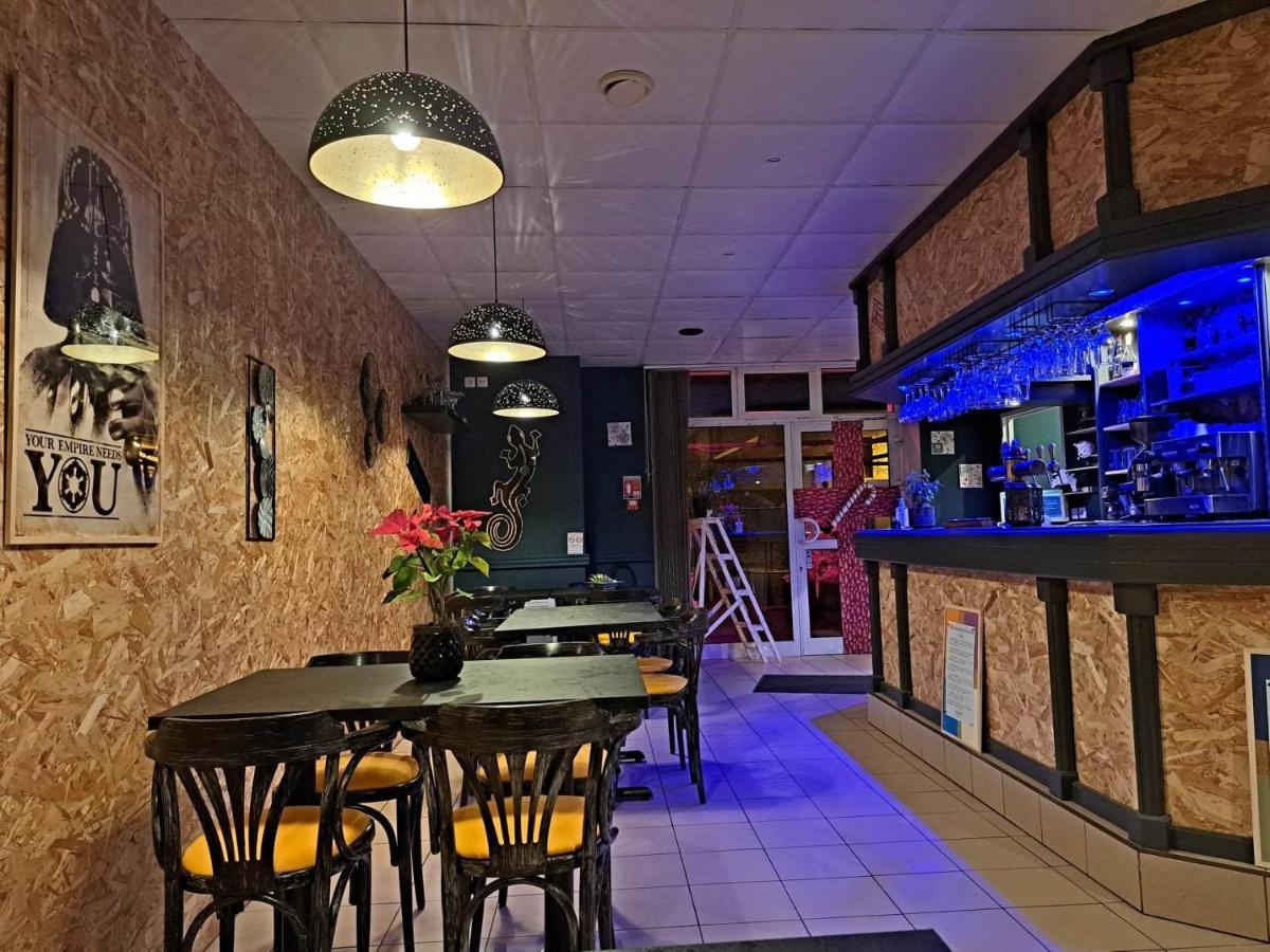 Hotel Les Deux Porches 2*